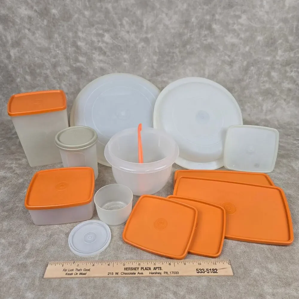 Tupperware vintage orange